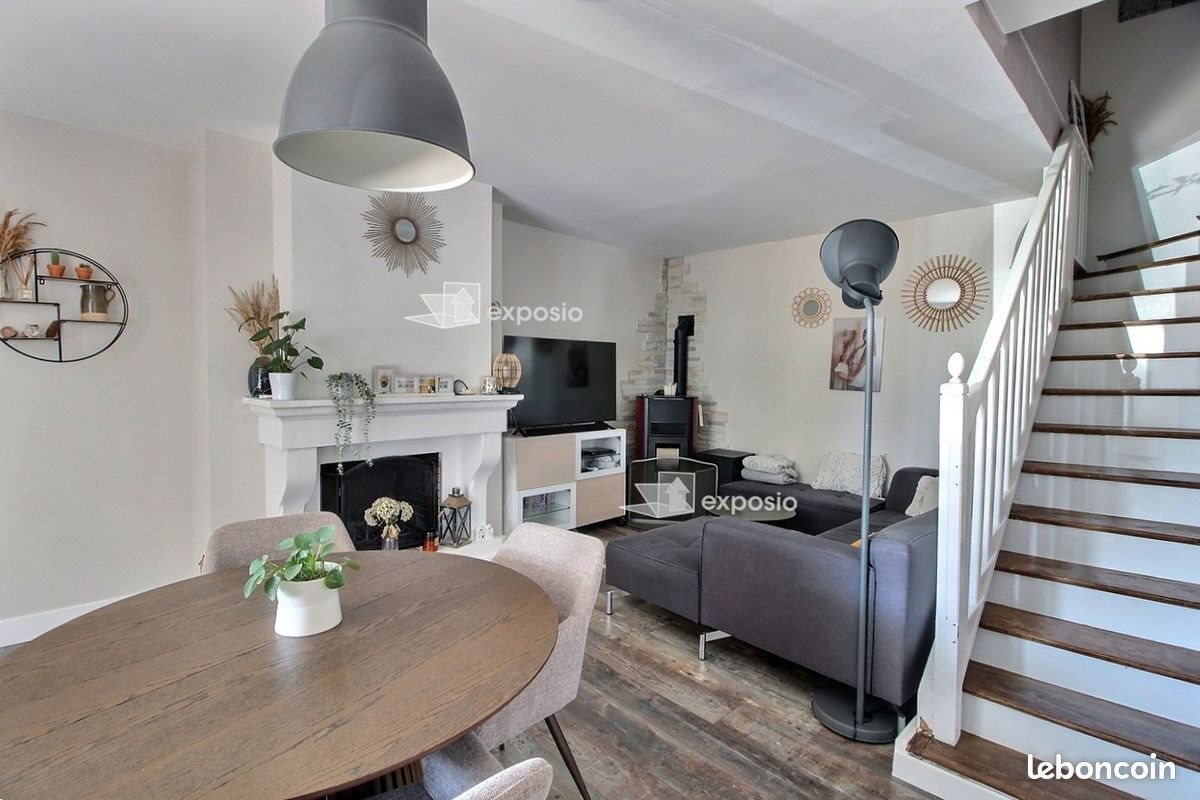 Maison à vendre, 190m², Le Vanneau-Irleau