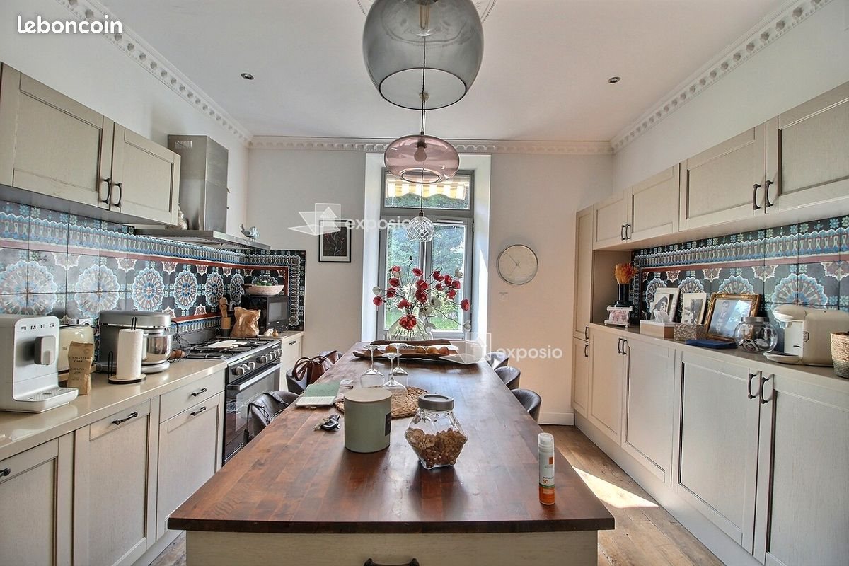 Maison à vendre, 267m², Saint-Maixent-l'Ecole