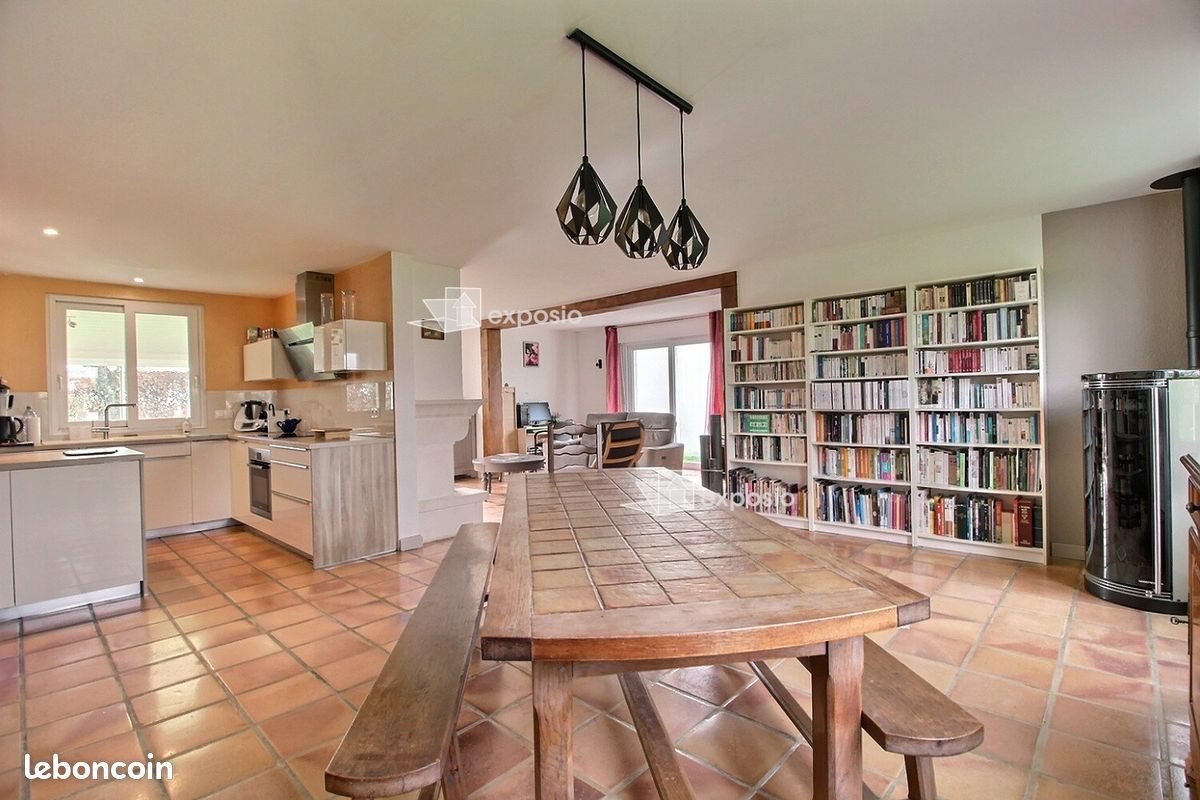 Maison à vendre, 130m², Surin