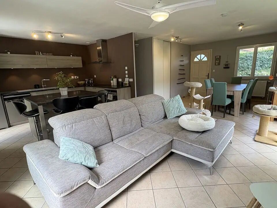 Maison à vendre, 102m², Four