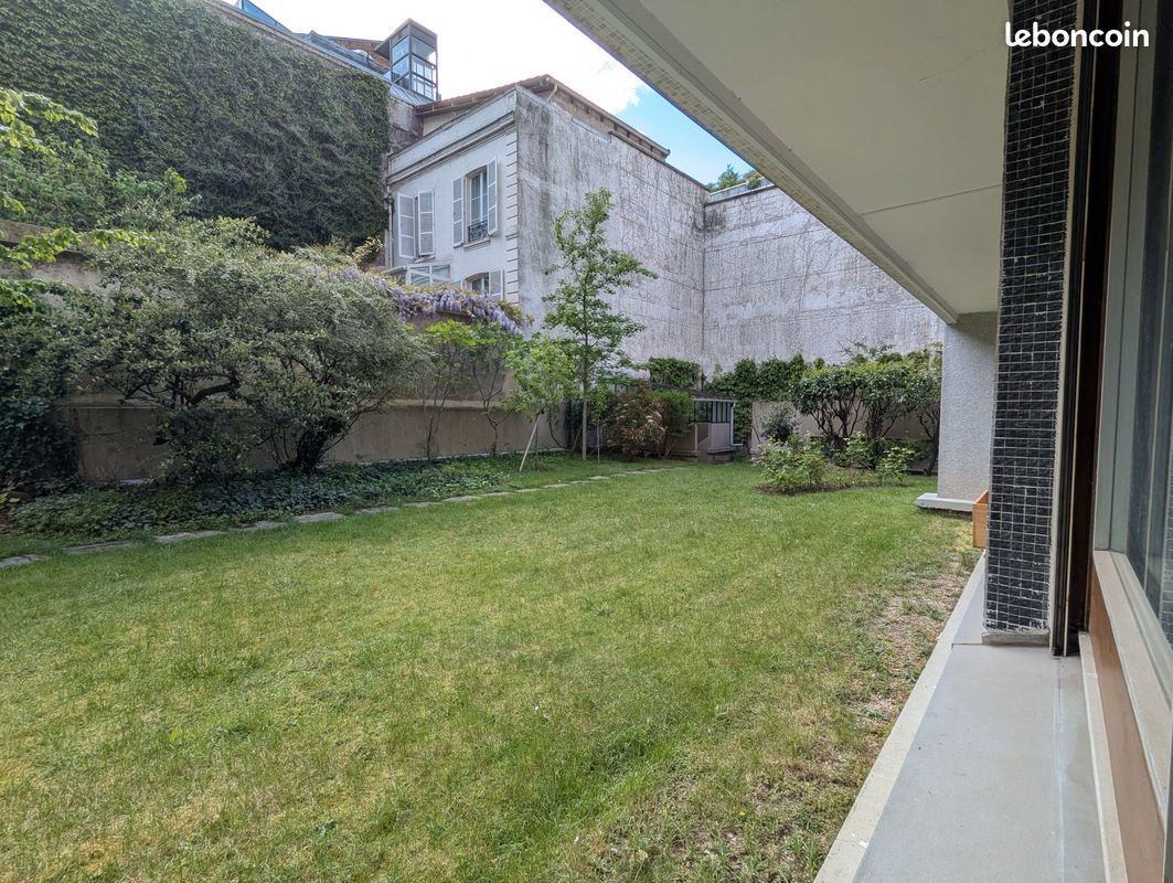 Appartement à louer, 17m², Paris 16ème