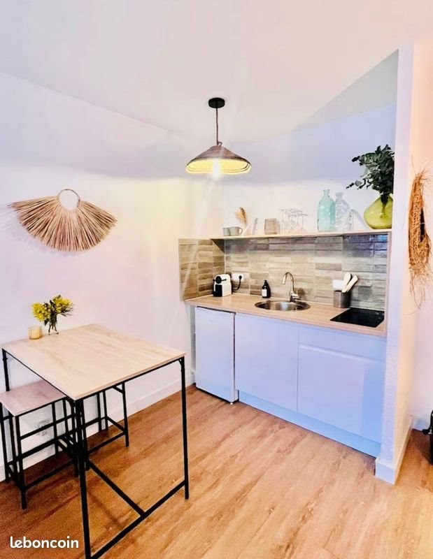 Appartement à louer, 24m², Sète