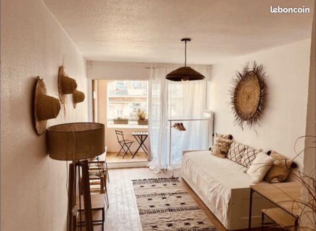 Appartement à louer, 24m², Sète