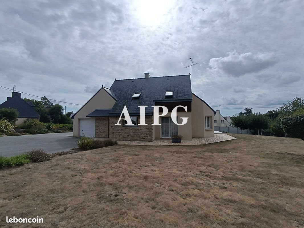 Maison à vendre, 115m², Saint-Nicolas-du-Pélem