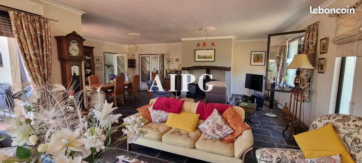Maison à vendre, 310m², Saint-Brandan