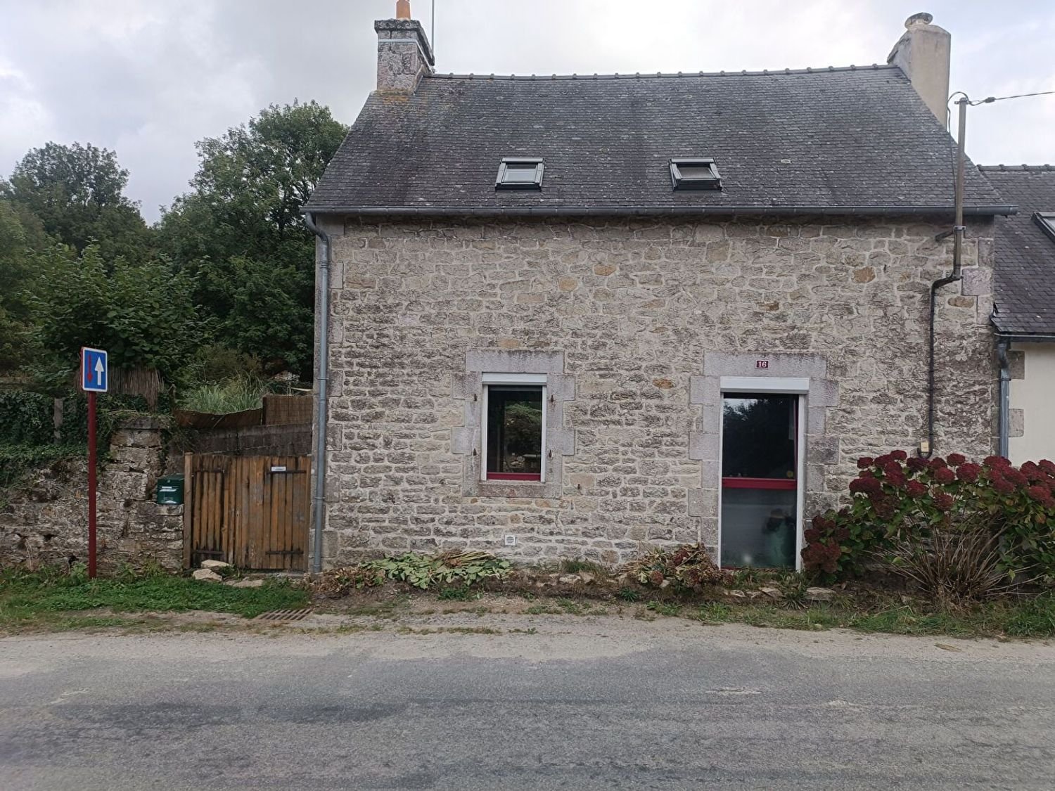Maison à vendre, 69m², Mellionnec