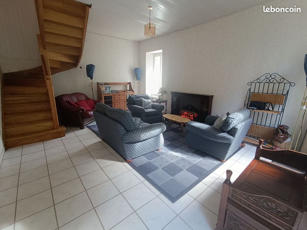 Maison à vendre, 80m², Rostrenen