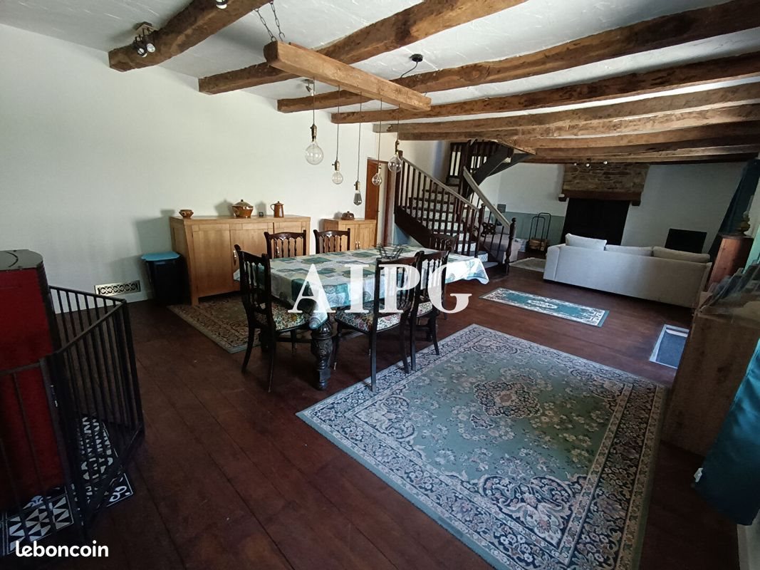 Maison à vendre, 360m², Plussulien