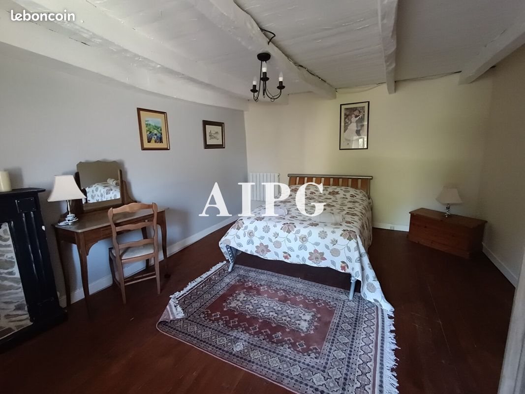 Maison à vendre, 360m², Plussulien