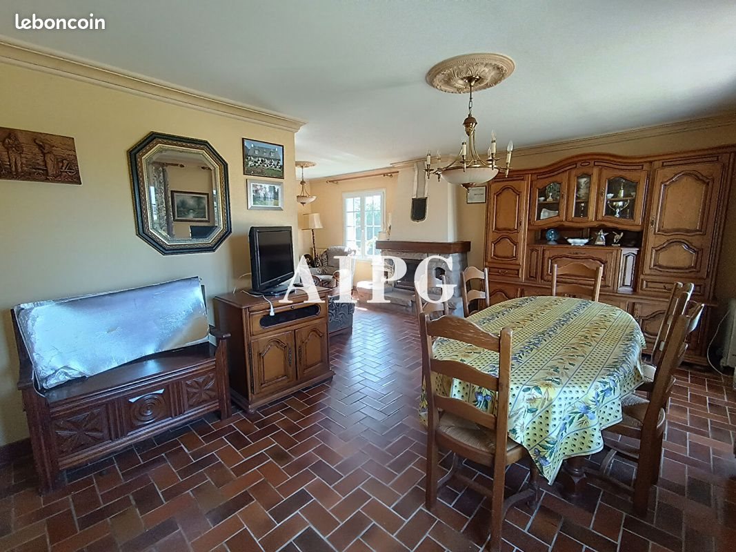 Maison à vendre, 113m², Gouarec