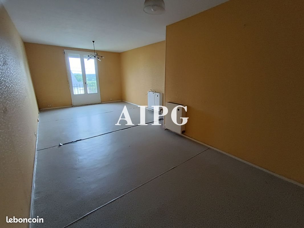 Maison à vendre, 88m², Gouarec