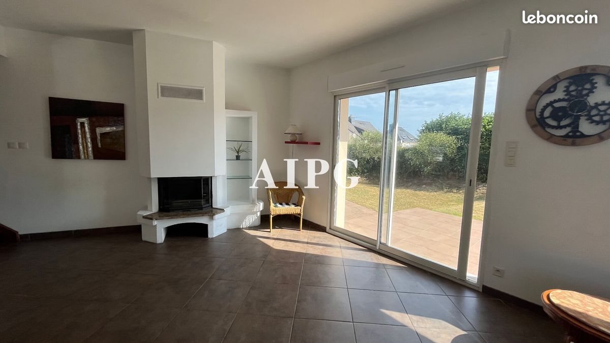 Maison à louer, 230m², Etables-sur-Mer