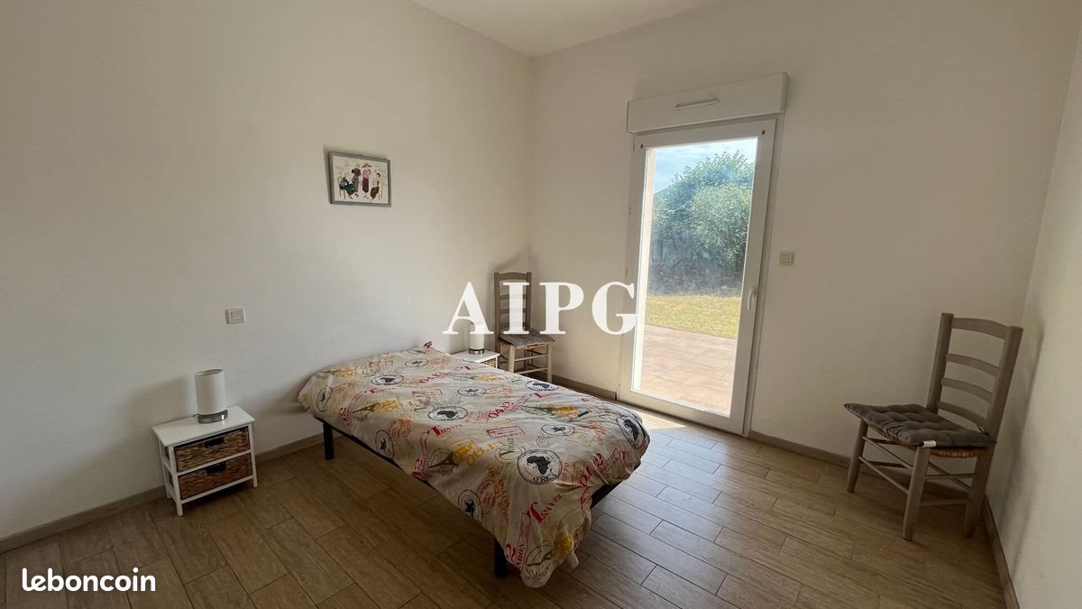 Maison à louer, 230m², Etables-sur-Mer