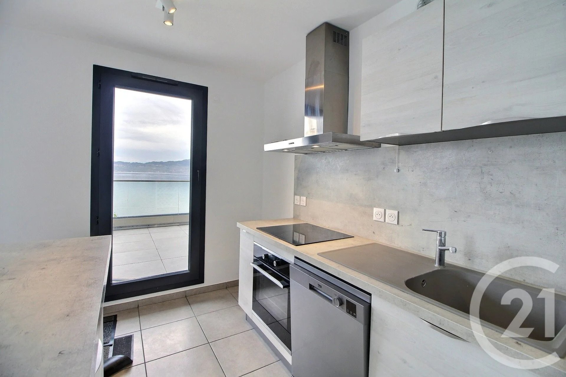 Appartement à louer, 56m², Saint-Gingolph