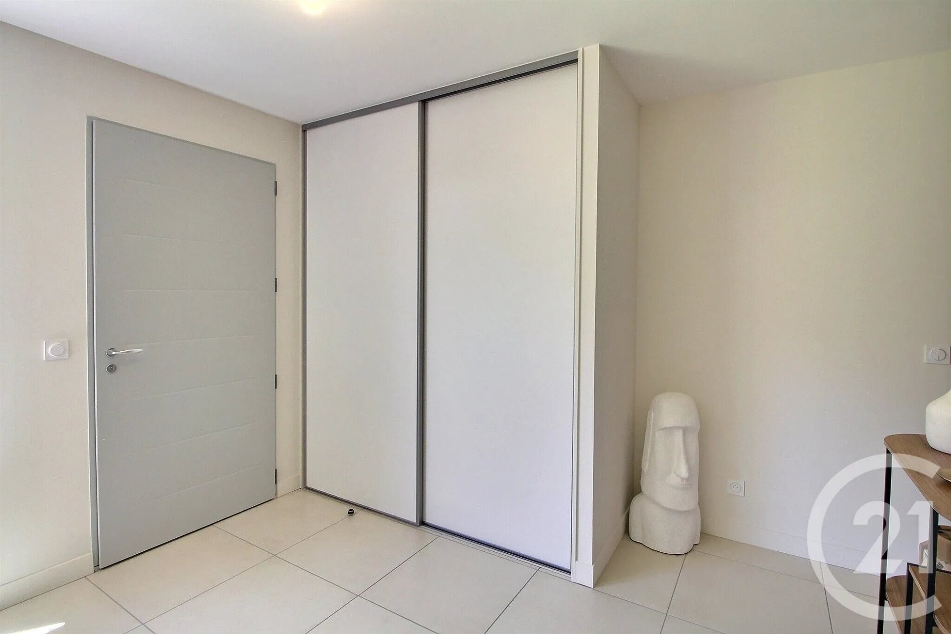Appartement à louer, 68m², Messery