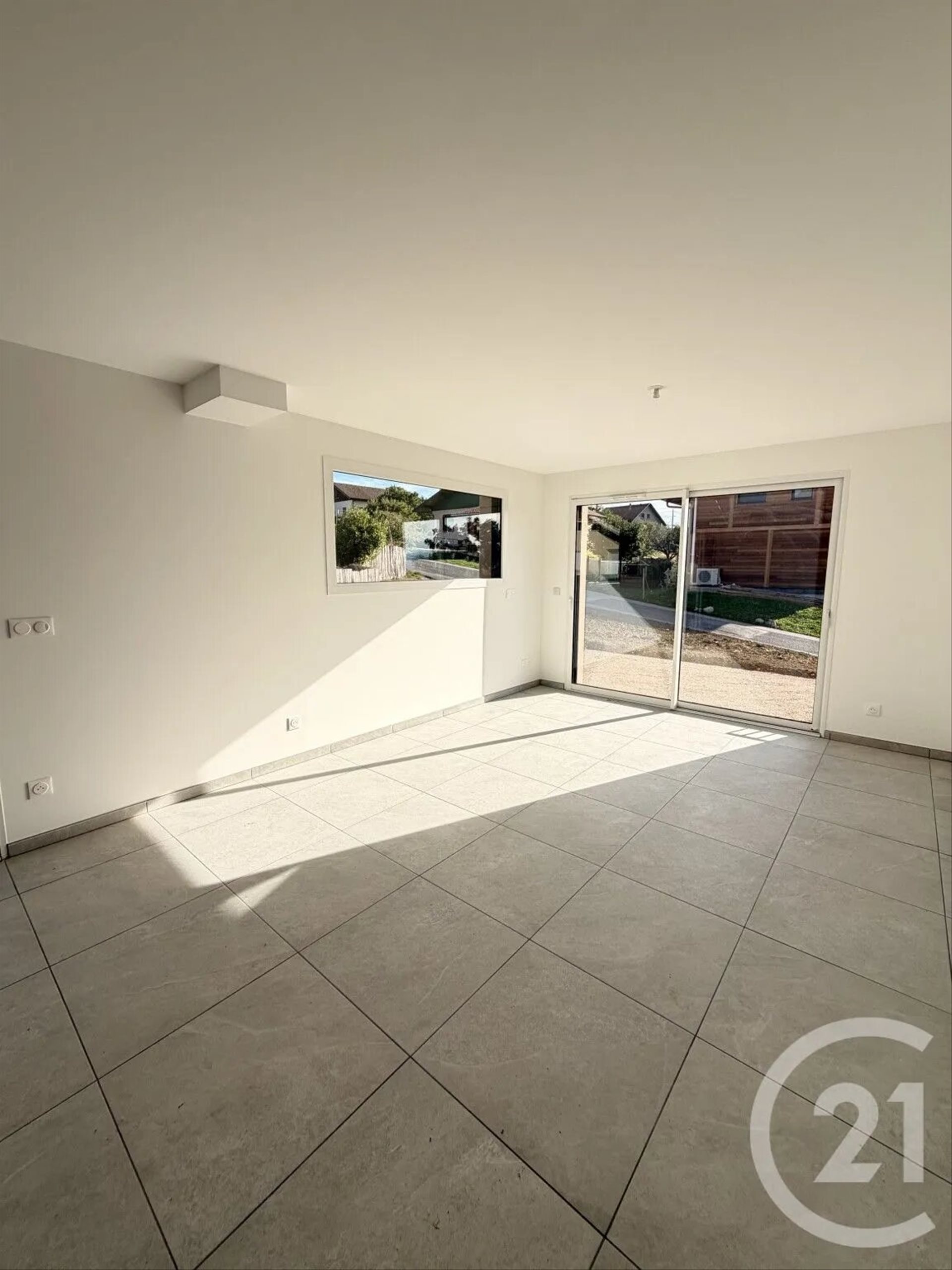 Maison à louer, 106m², Publier