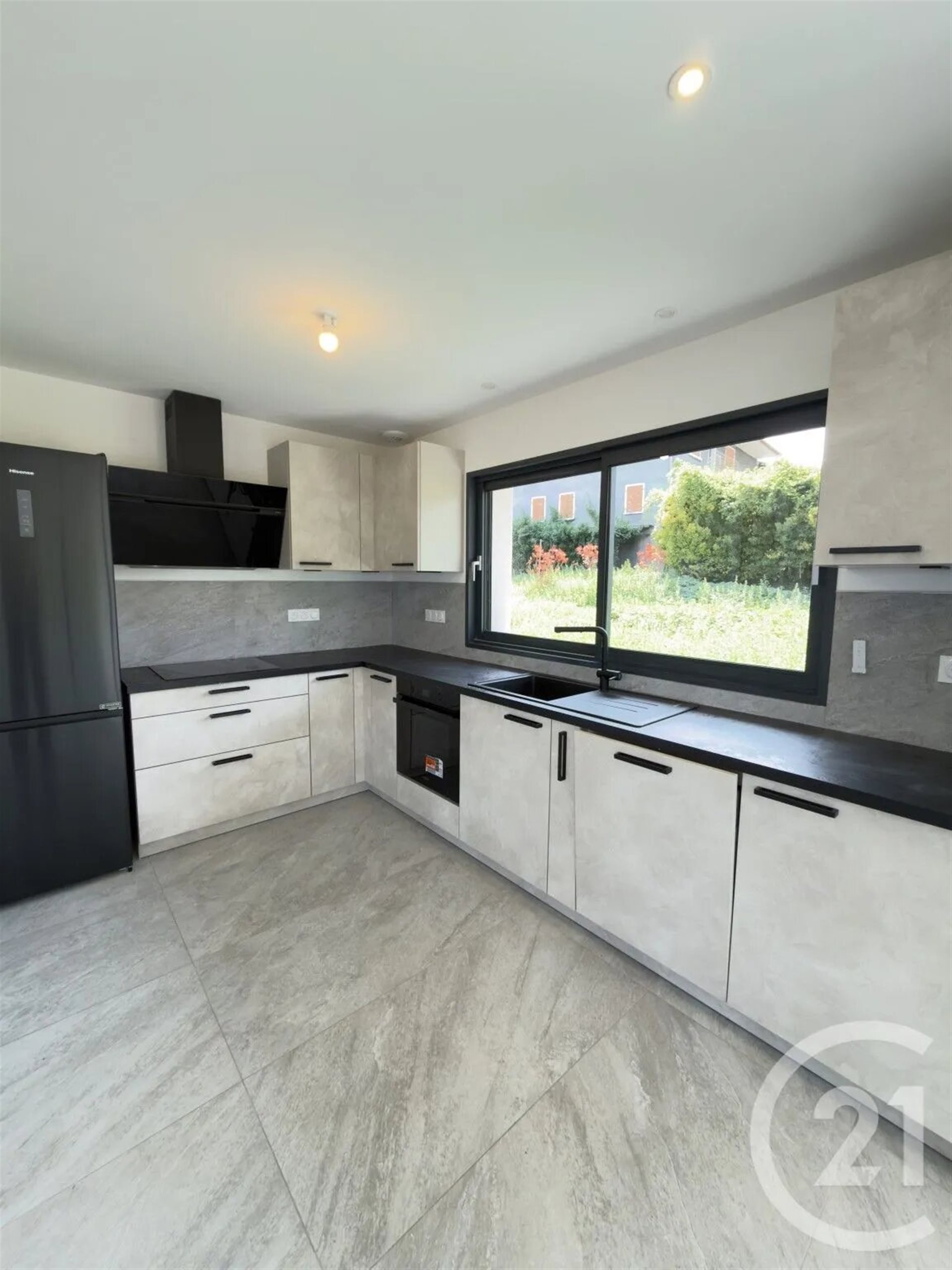 Maison à louer, 137m², Publier