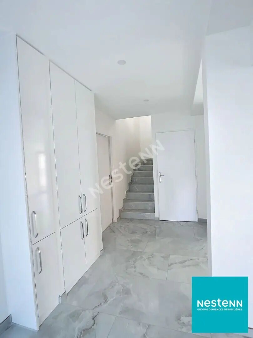 Maison à louer, 121m², Feurs
