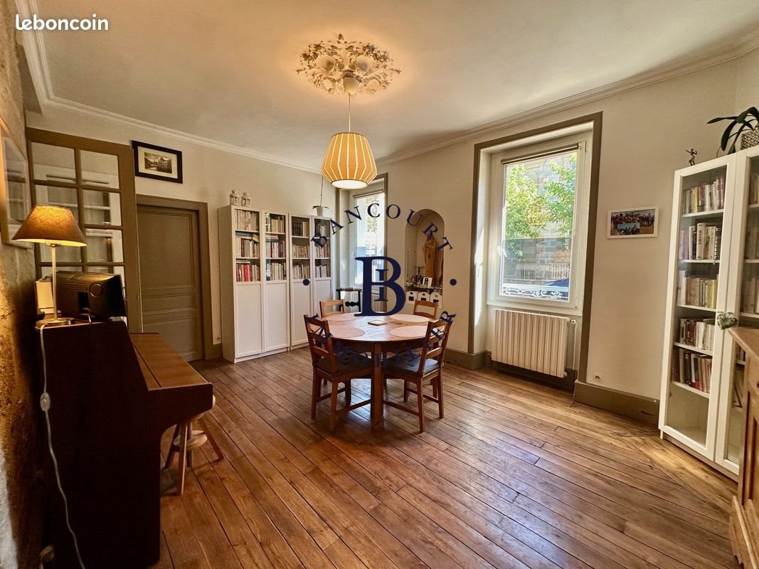 Maison à vendre, 165m², Brive-la-Gaillarde