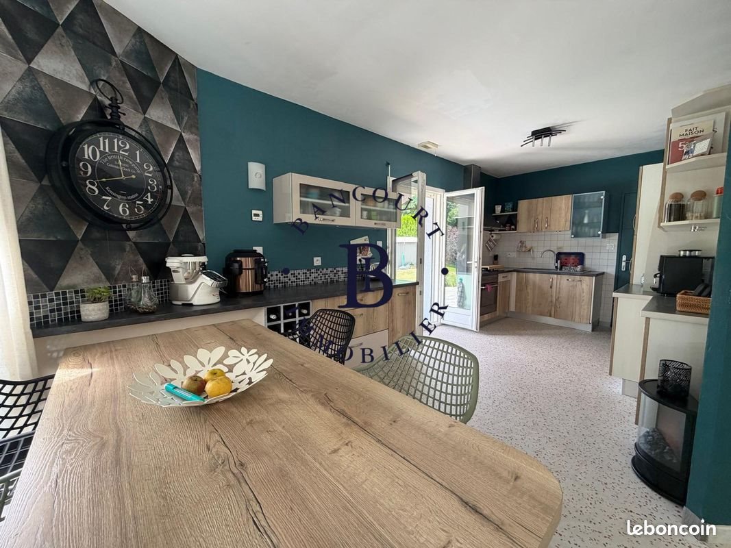 Maison à vendre, 130m², Chameyrat