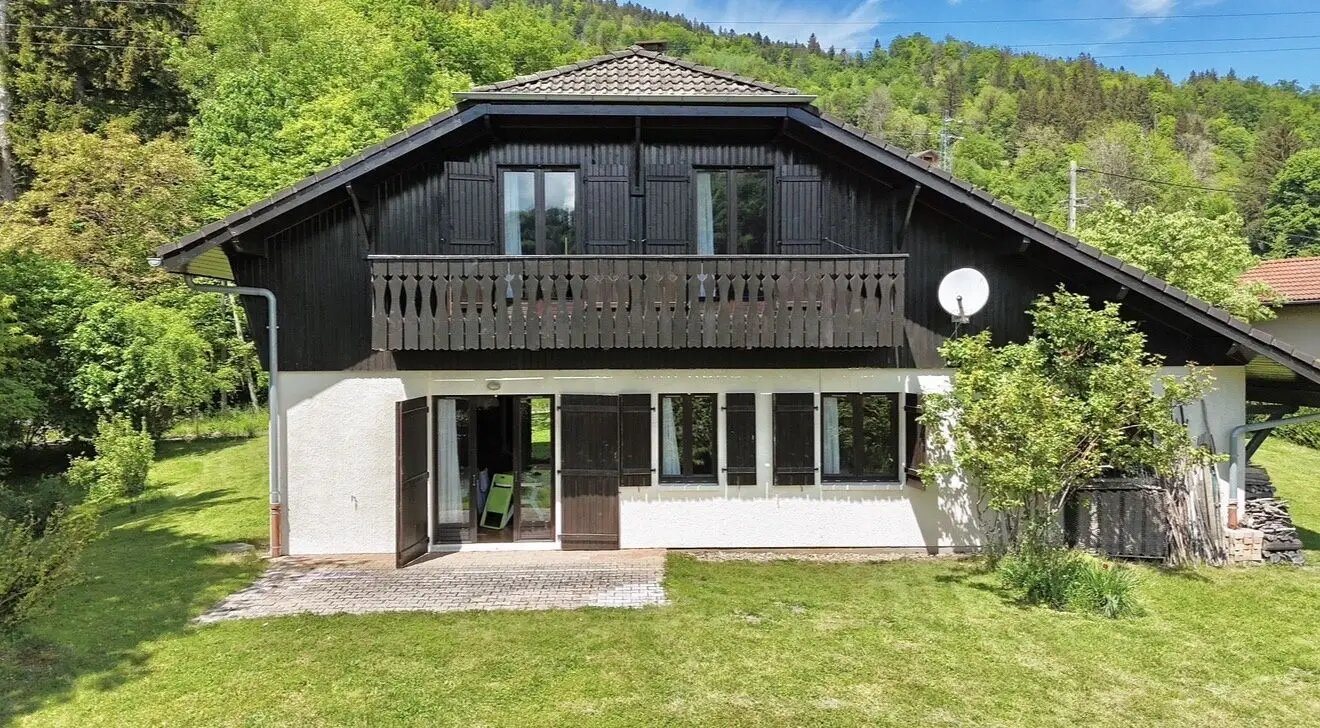Maison à vendre, 157m², Saint-André-de-Boëge