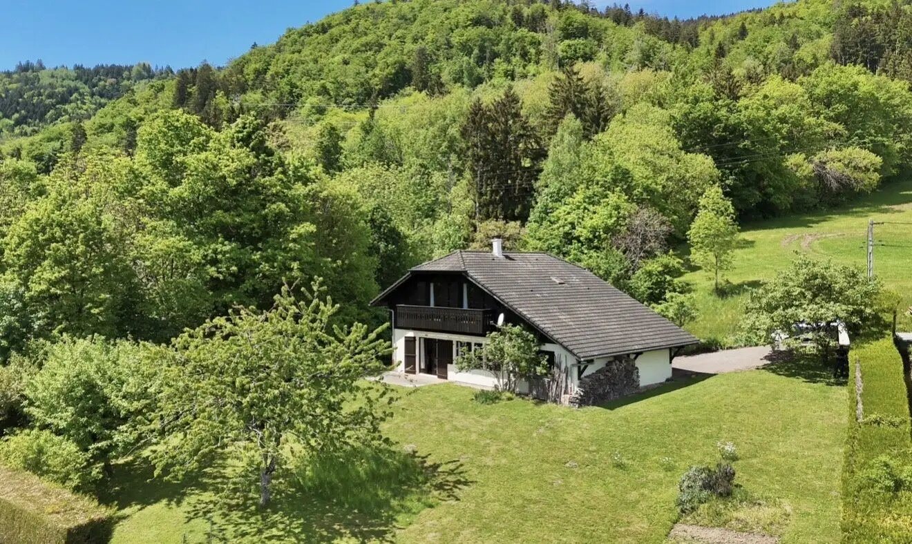 Maison à vendre, 157m², Saint-André-de-Boëge