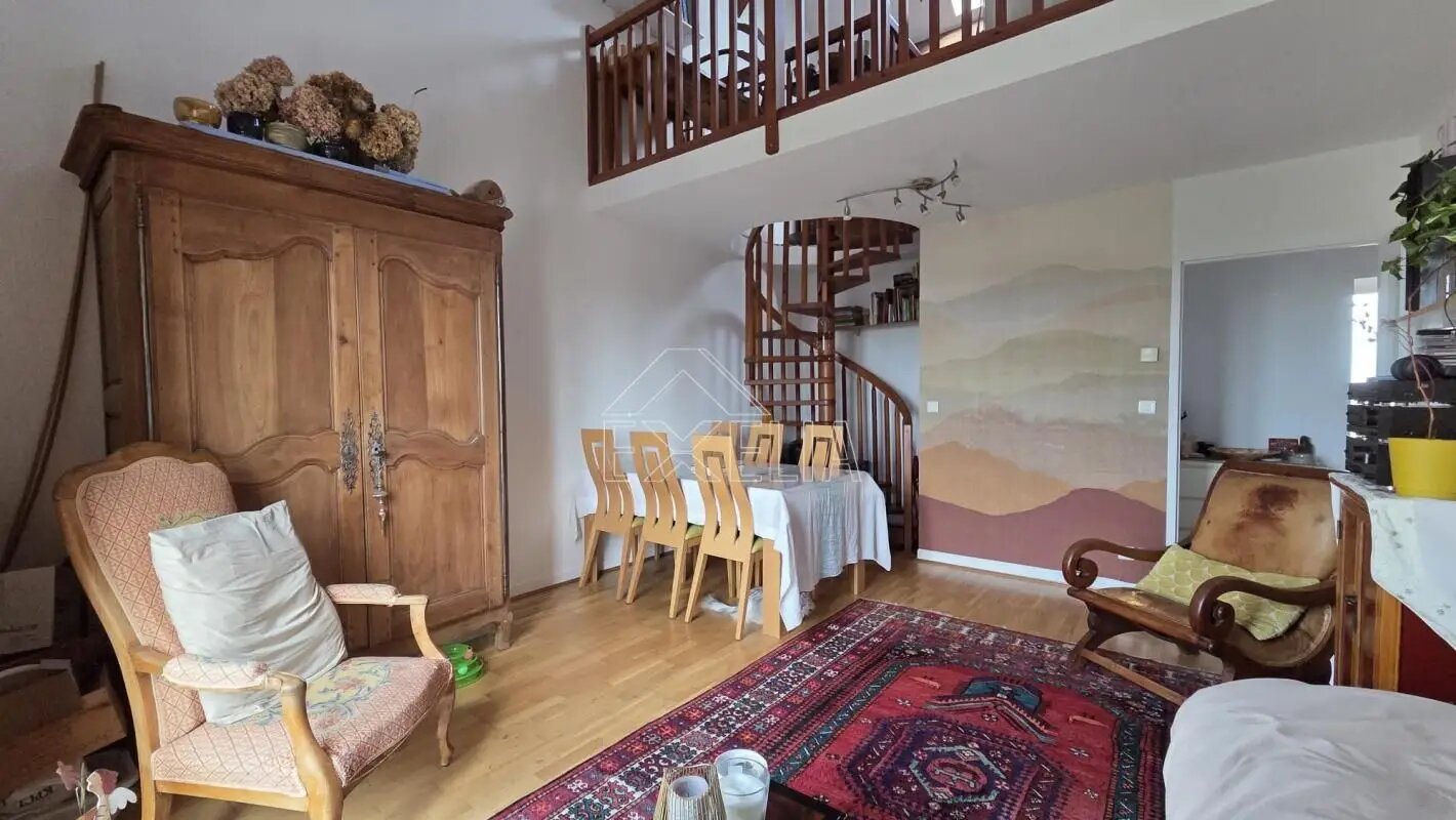 Appartement à vendre, 70m², Issou
