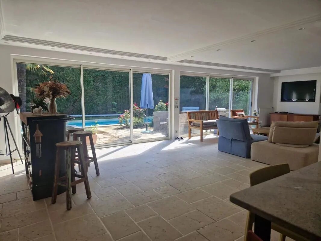 Maison à louer, 190m², Voisins-le-Bretonneux