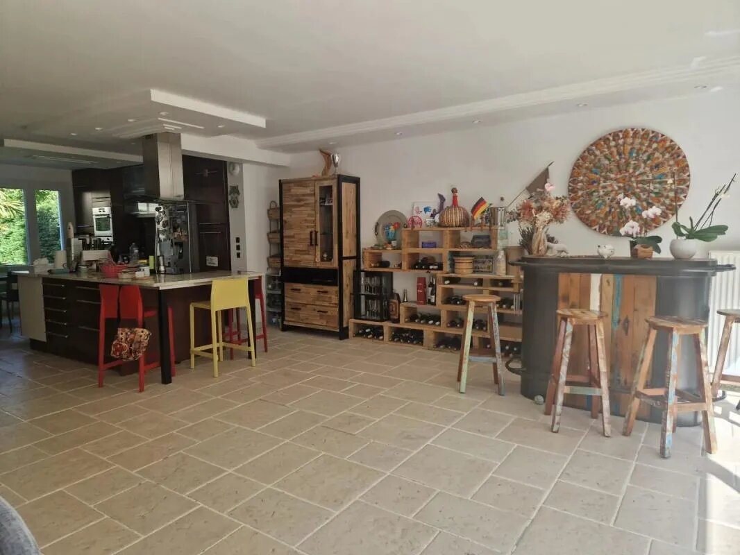 Maison à louer, 190m², Voisins-le-Bretonneux