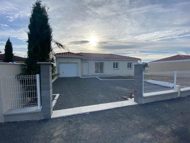 Maison à louer, 90m², Balbigny