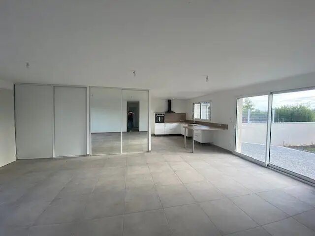 Maison à louer, 90m², Balbigny