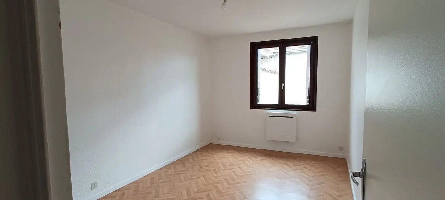 Appartement à louer, 46m², Feurs