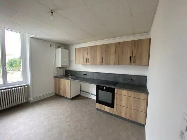Appartement à louer, 76m², Balbigny