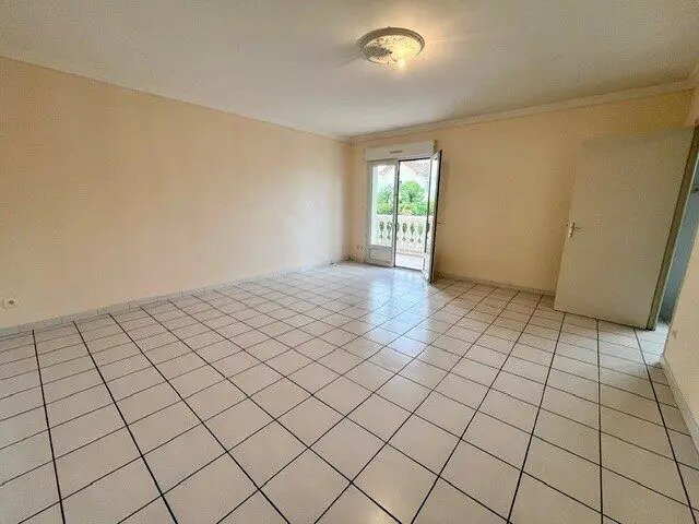 Appartement à louer, 82m², Feurs