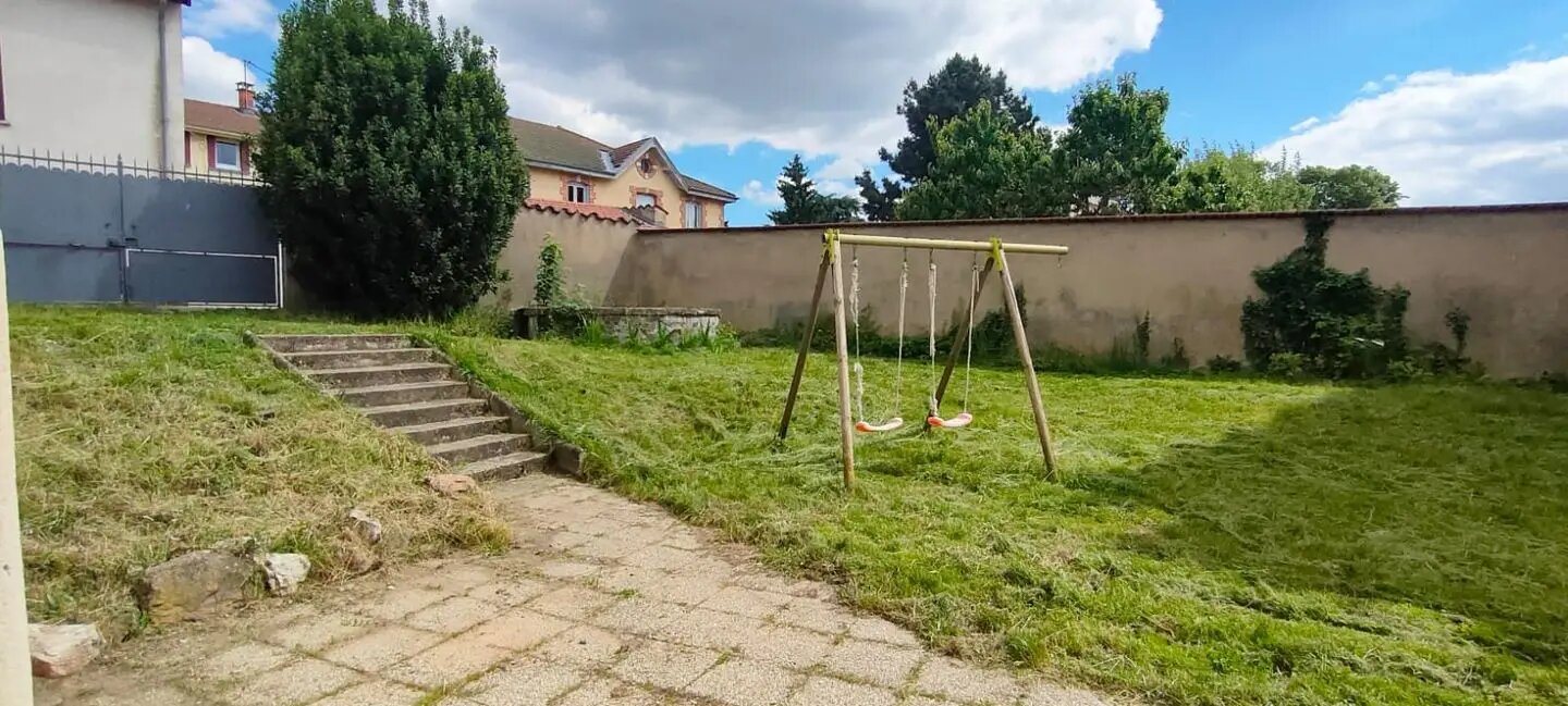 Maison à louer, 121m², Décines-Charpieu