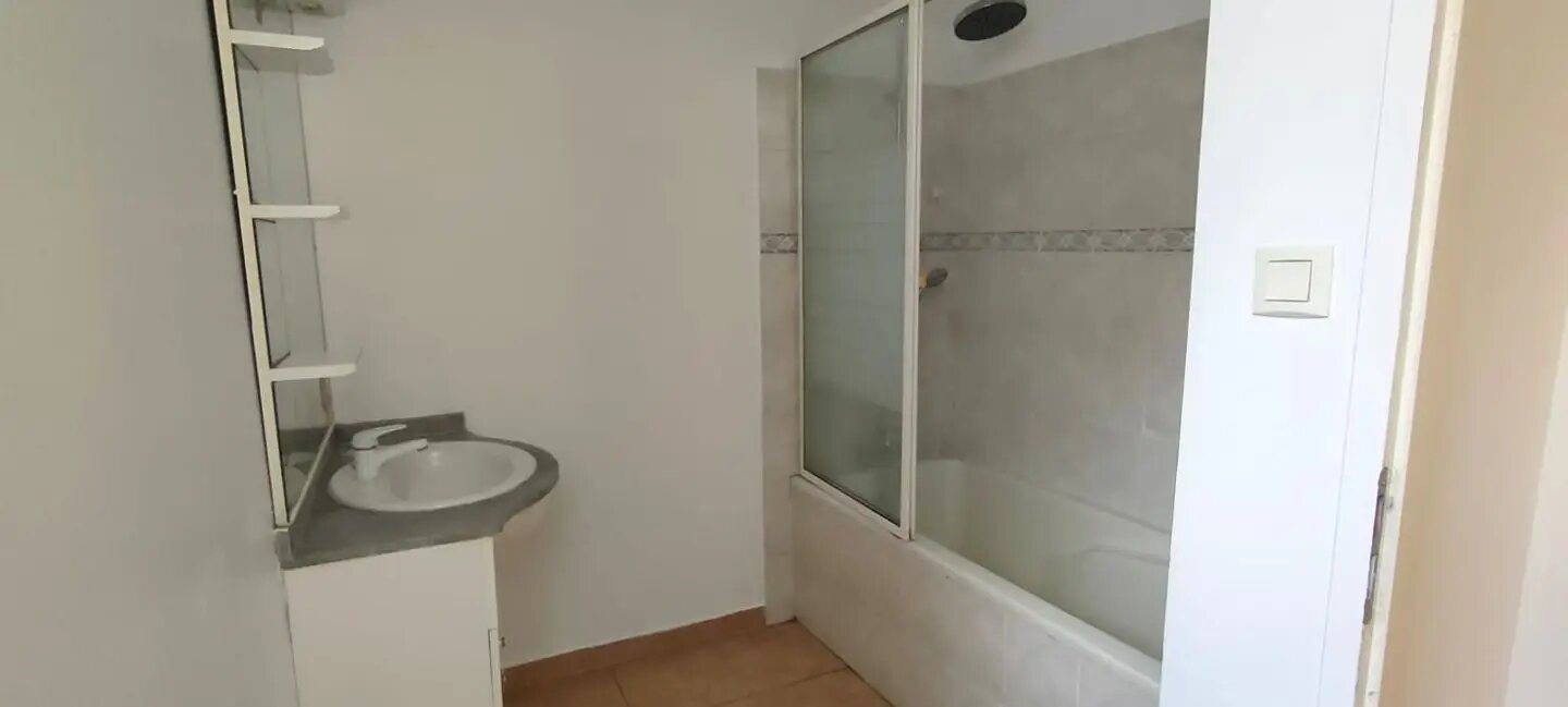 Maison à louer, 121m², Décines-Charpieu