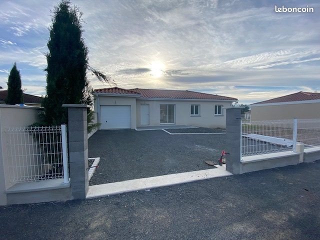 Maison à louer, 90m², Balbigny