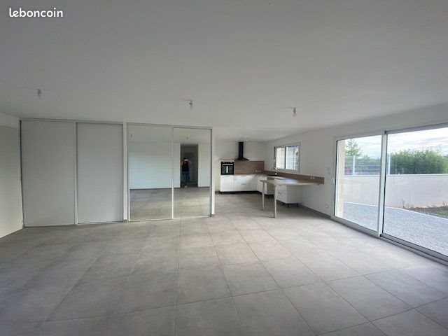 Maison à louer, 90m², Balbigny