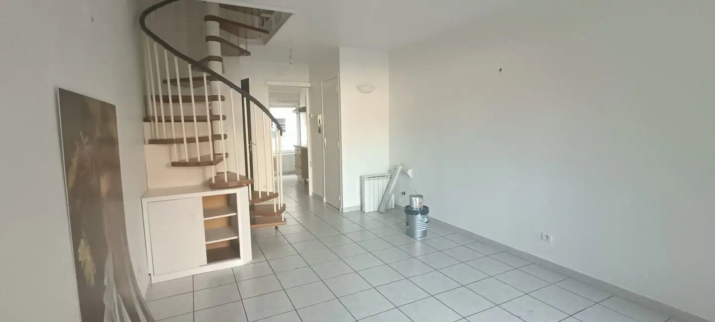 Appartement à louer, 54m², Feurs