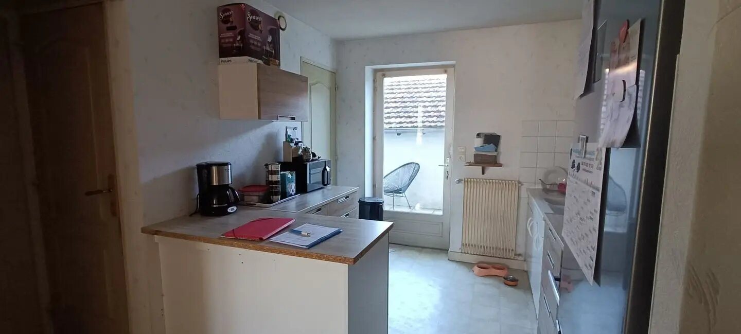 Maison à louer, 86m², Chambost-Longessaigne