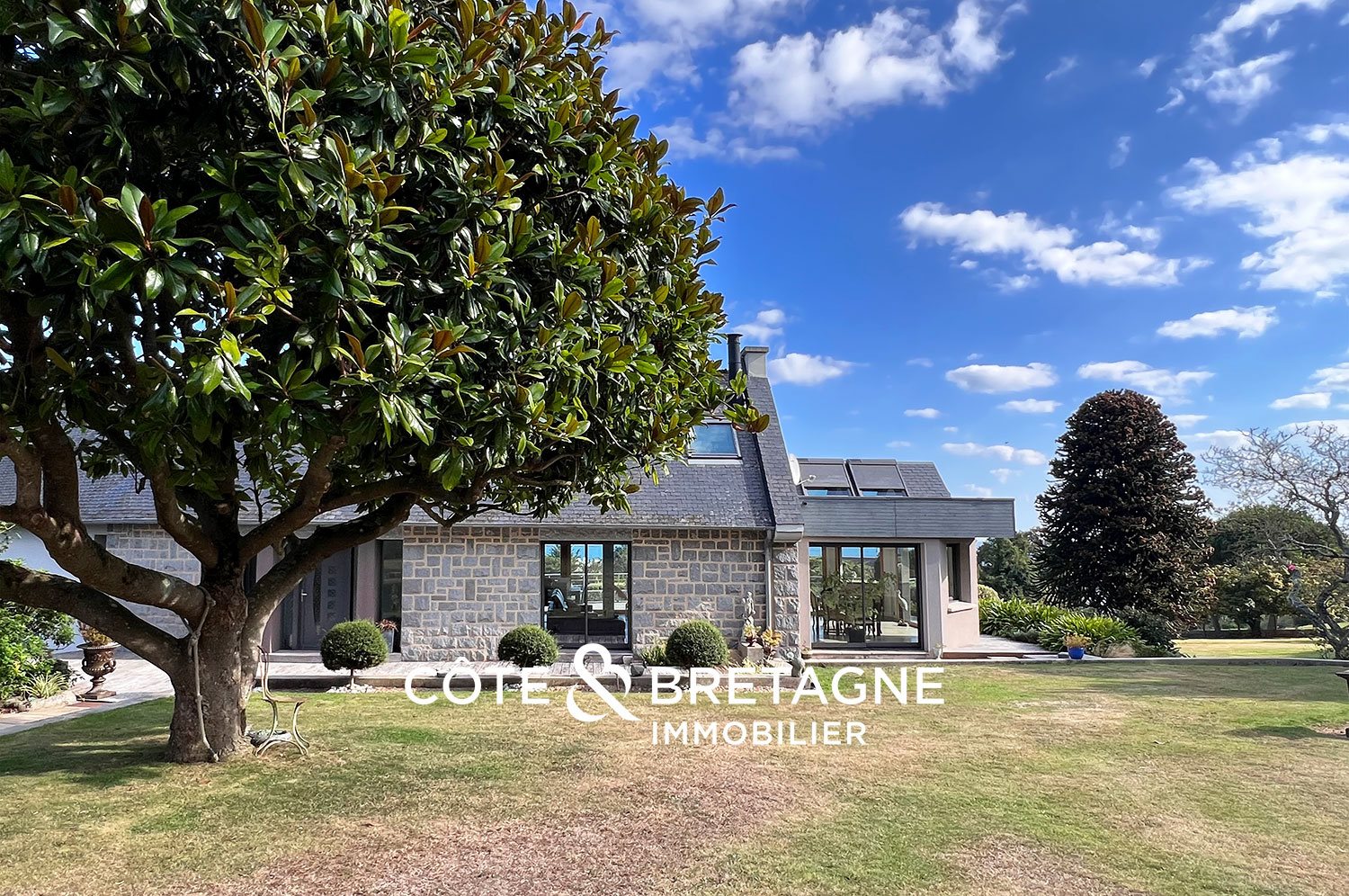 Maison à vendre, 194m², Etables-sur-Mer