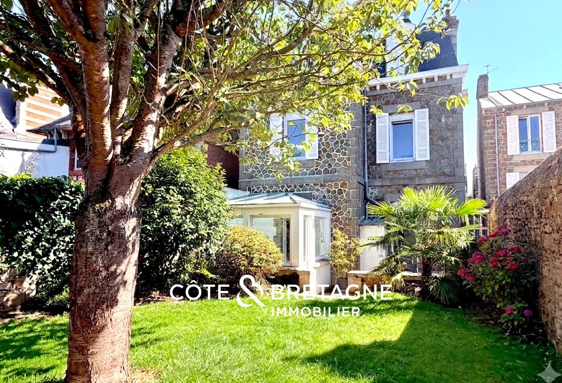 Maison à vendre, 210m², Saint-Brieuc