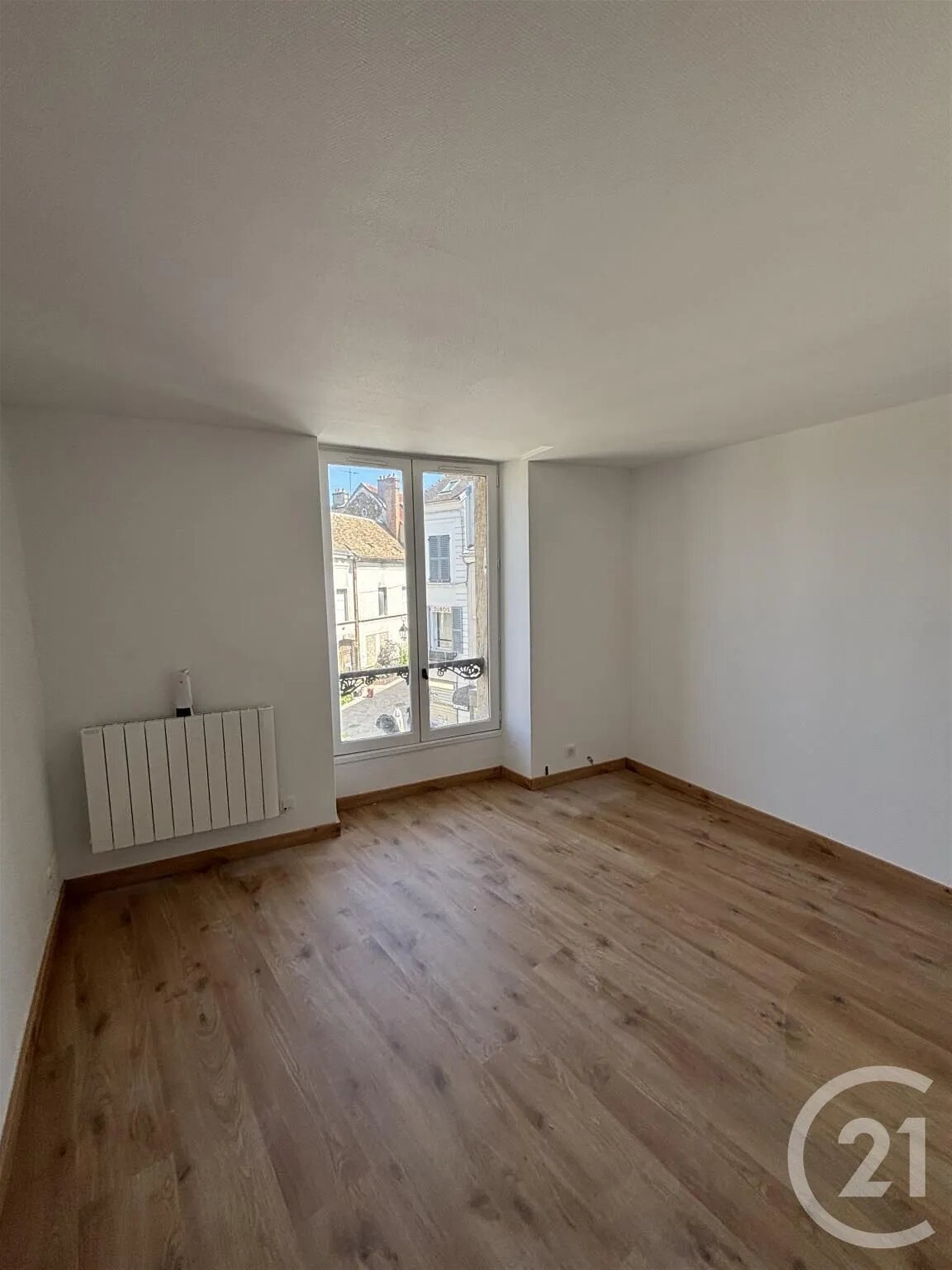 Appartement à louer, 25m², Arpajon