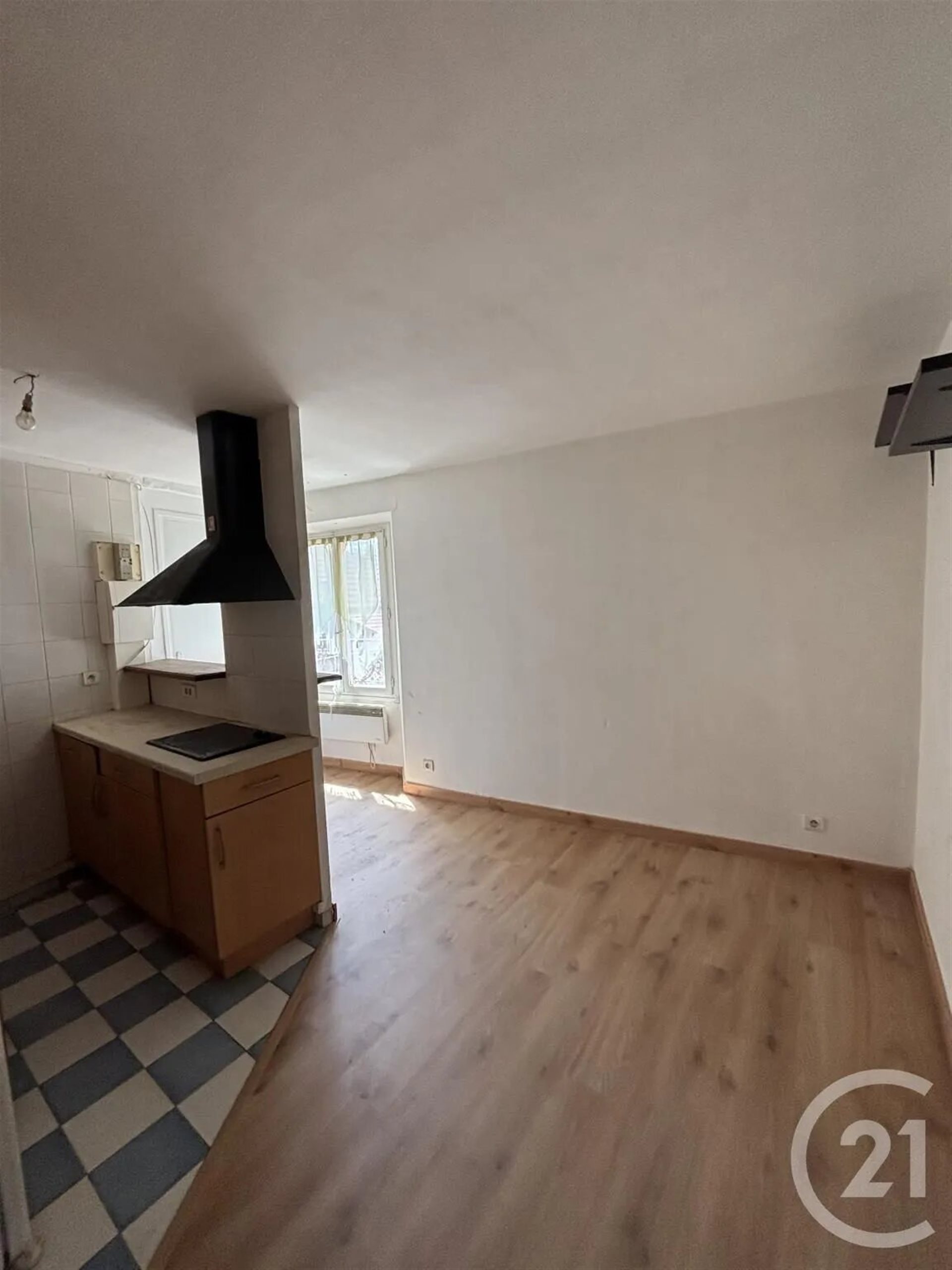 Appartement à louer, 25m², Arpajon