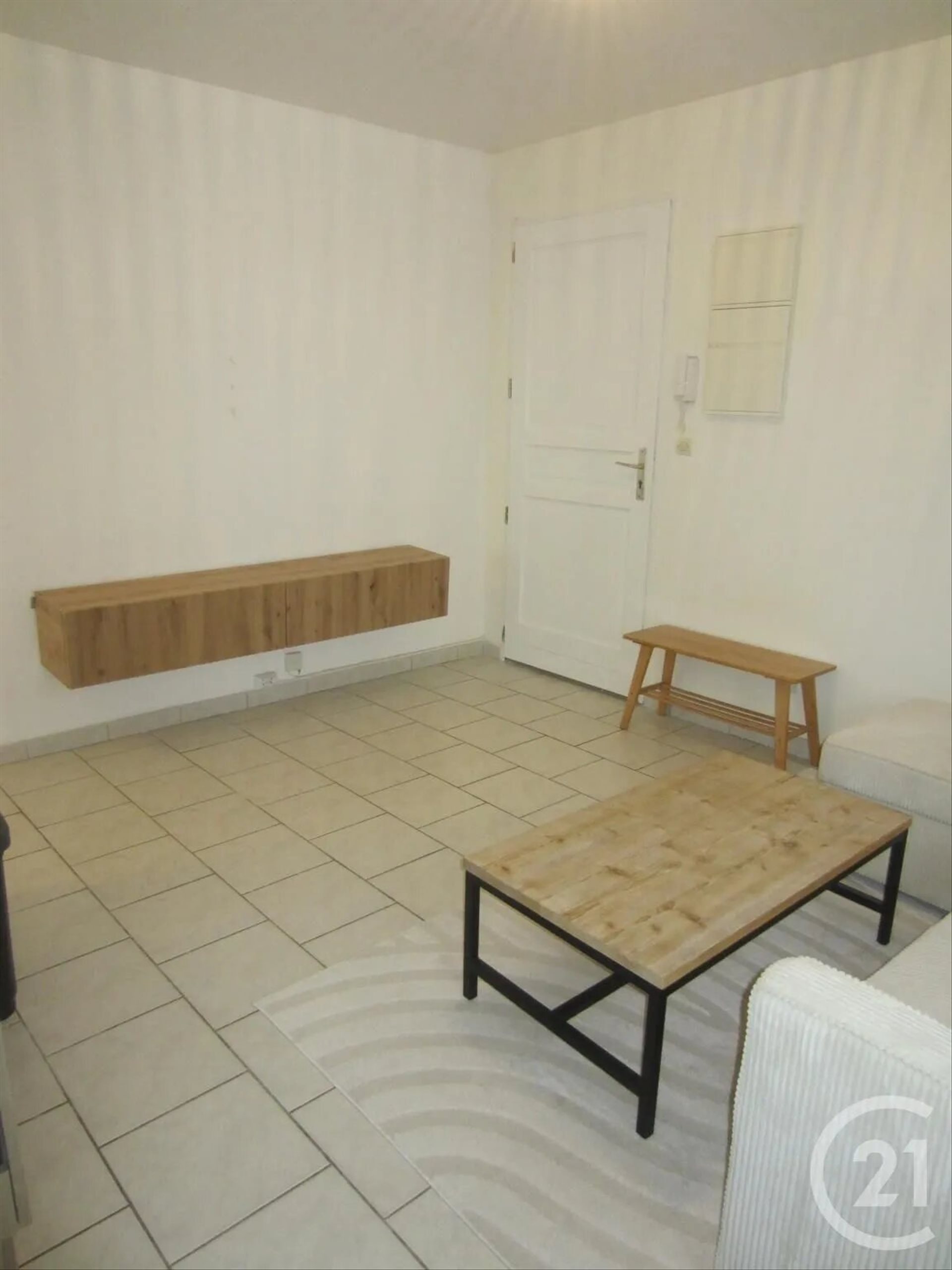 Appartement à louer, 32m², Etréchy
