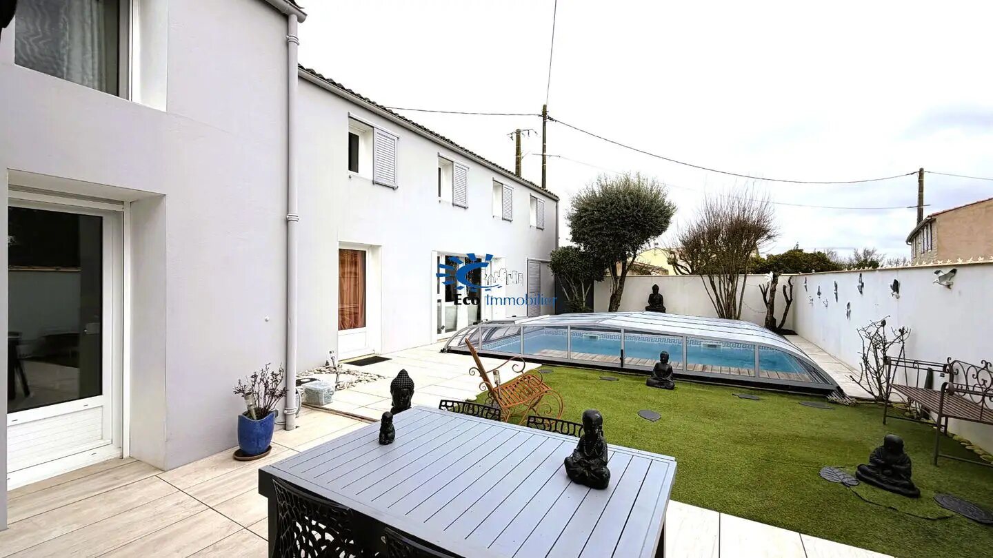 Maison à vendre, 270m², Vérines