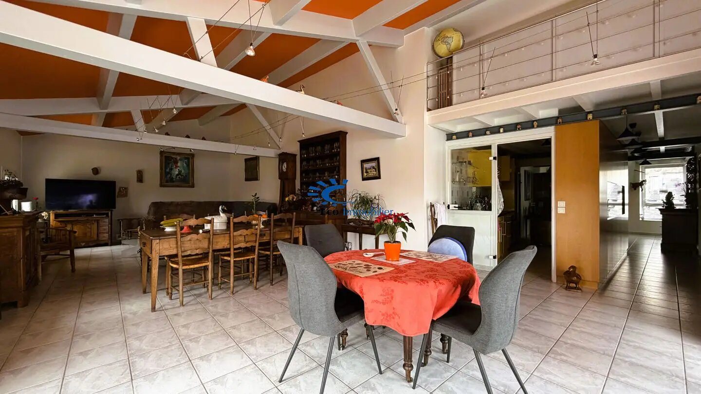 Maison à vendre, 270m², Vérines