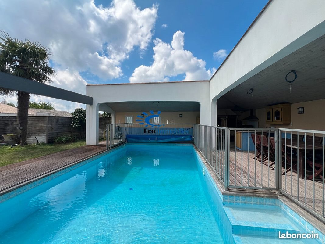 Maison à vendre, 175m², Périgny