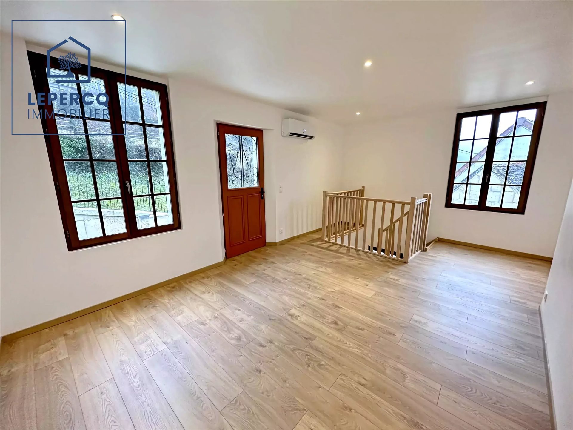 Maison à vendre, 110m², Pierrefonds