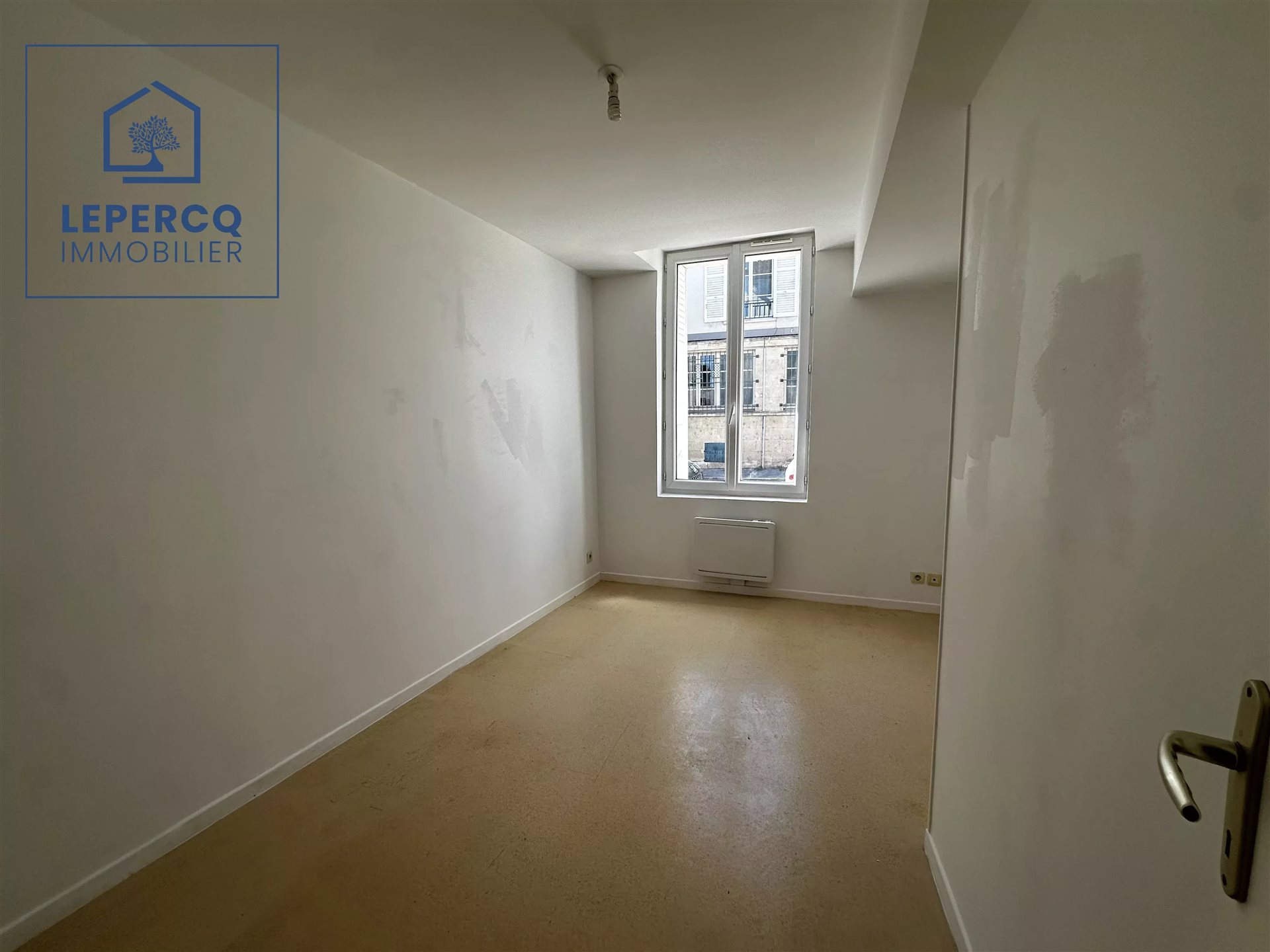 Appartement à louer, 30m², Neuilly-Saint-Front